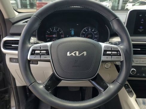 Used 2022 Kia Telluride S AWD/4WD image 19