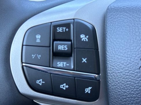 New 2026 Ford Explorer Active w/ Active Comfort Package image 27