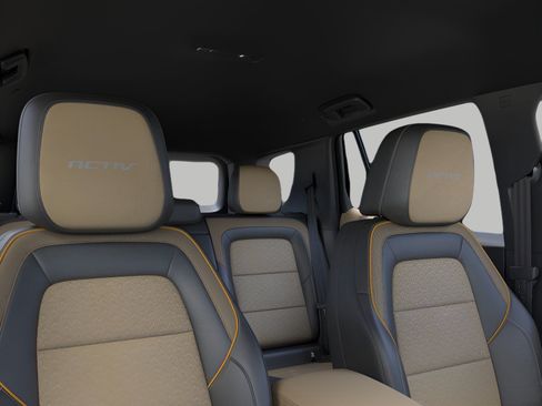 New 2026 Chevrolet Equinox ACTIV w/ LPO, Trailering Package AWD/4WD image 24