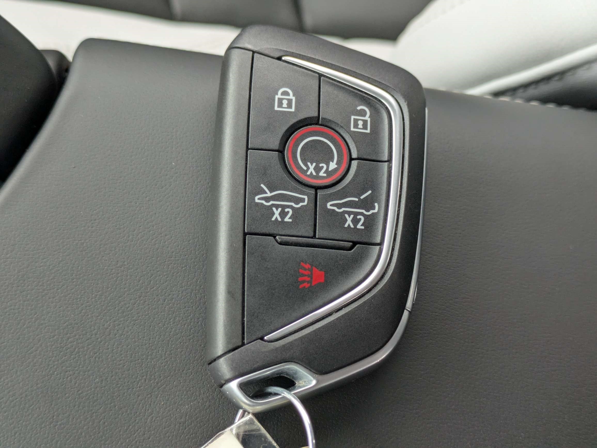 Used 2024 Chevrolet Corvette Z06 RWD image 25