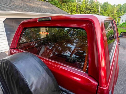 Used 1995 Ford Bronco XLT image 94