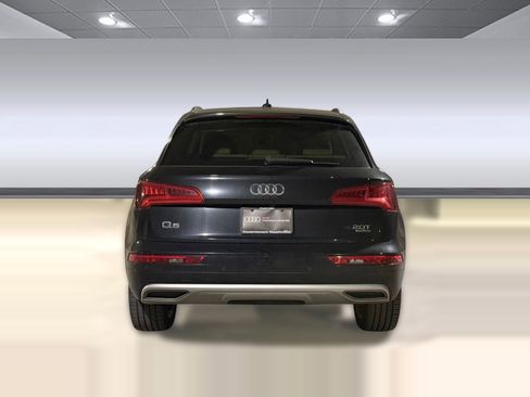 Used 2018 Audi Q5 Premium Plus image 10