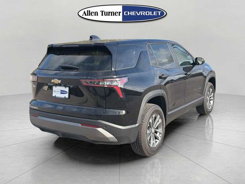 New 2026 Chevrolet Equinox LT w/ Convenience Package II image 4