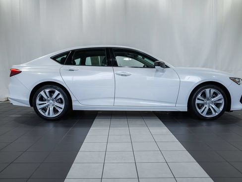 Used 2023 Acura TLX w/ Technology Package FWD image 3