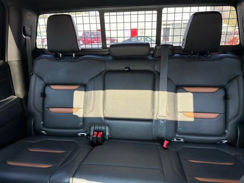 Used 2021 GMC Sierra 1500 AT4 w/ AT4 Premium Package image 24