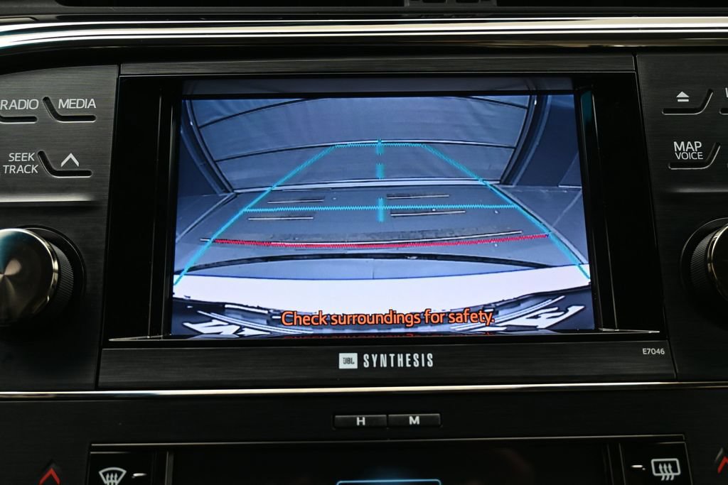 Used 2013 Toyota Avalon Limited FWD image 15