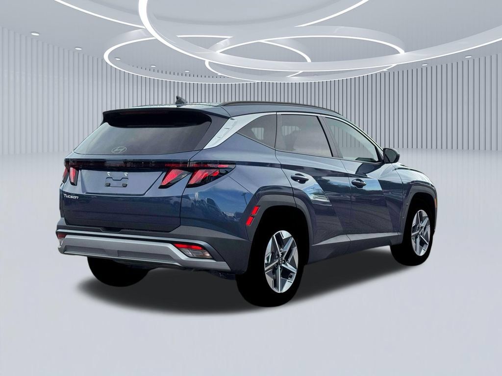New 2026 Hyundai Tucson SEL Plus w/ Tow & Go Package FWD image 7