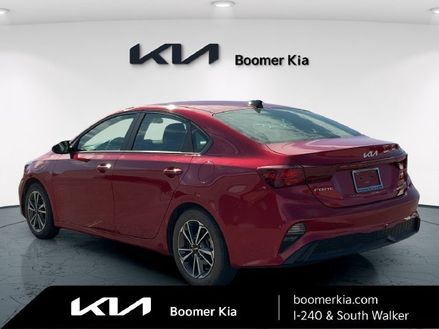 Used 2023 Kia Forte LXS FWD image 7
