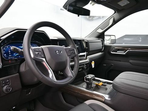 New 2025 Chevrolet Silverado 1500 RST w/ Convenience Package II AWD/4WD image 18