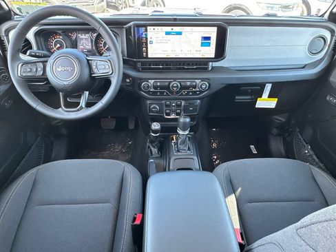 New 2026 Jeep Gladiator Sport AWD/4WD image 18