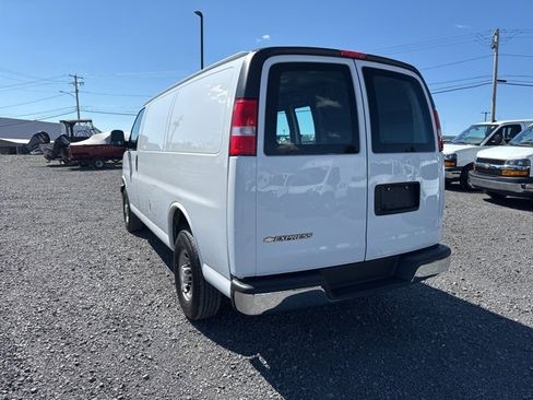 Used 2023 Chevrolet Express 2500 Work Van w/ Driver Convenience Package image 6