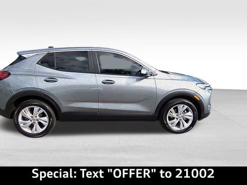 Used 2025 Buick Encore GX Preferred image 35