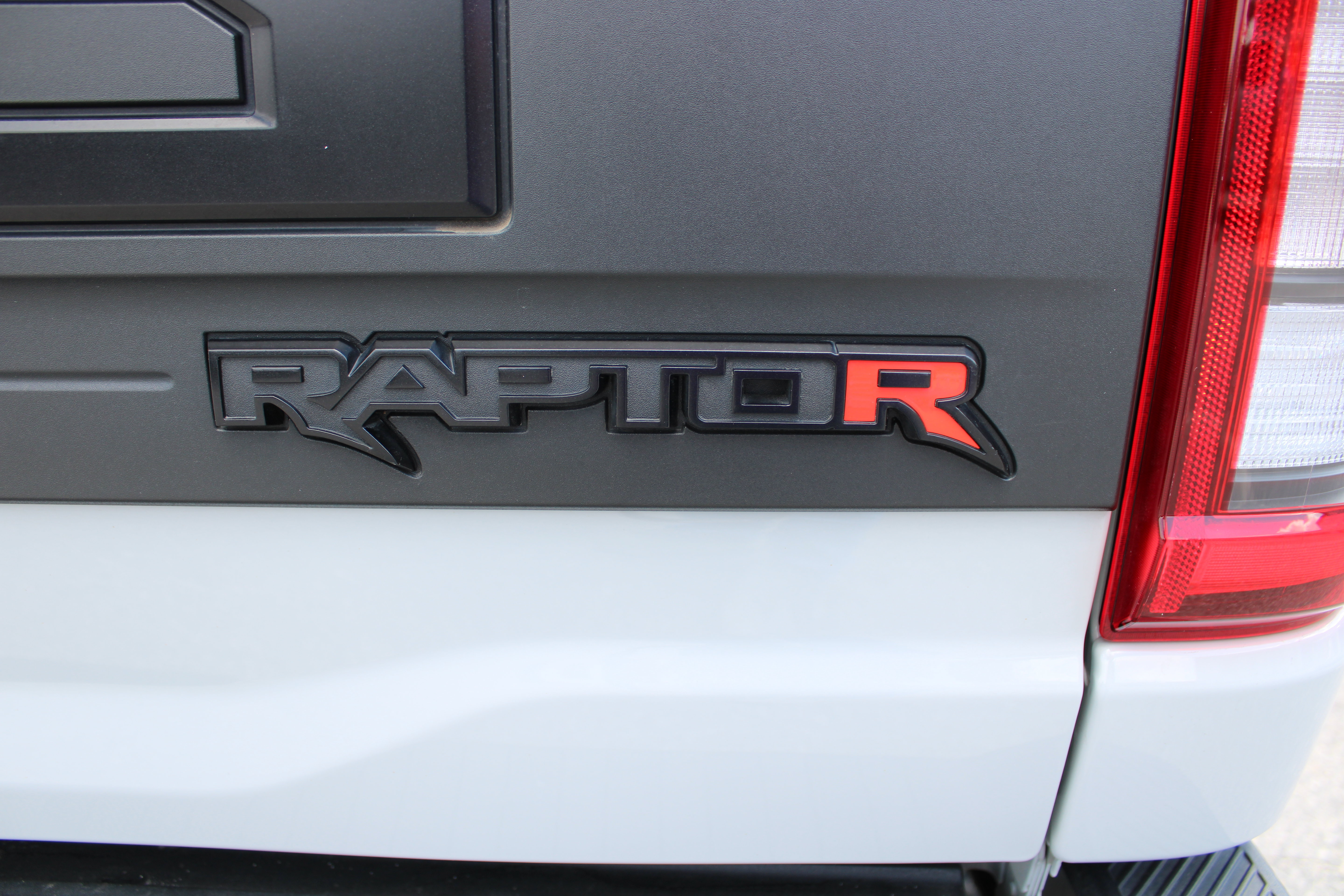 Used 2023 Ford F150 Raptor w/ Equipment Group 802A Raptor R AWD/4WD image 9