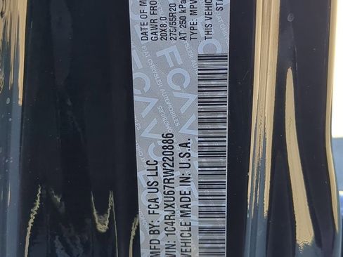 Used 2024 Jeep Wrangler High Altitude image 23