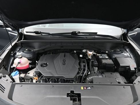 Used 2023 Kia Sorento LX image 25