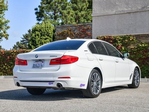Used 2019 BMW 530e w/ Convenience Package image 6