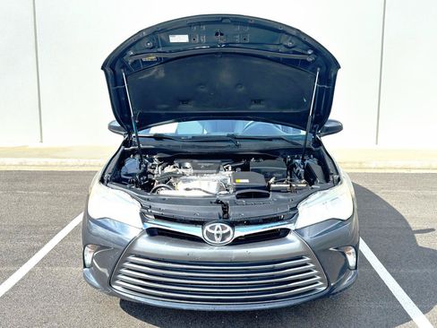 Used 2017 Toyota Camry LE FWD image 10