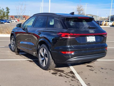 New 2025 Audi Q6 e-tron Premium Plus image 3