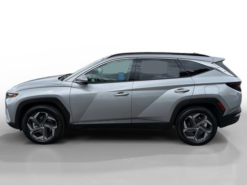 Certified 2024 Hyundai Tucson Limited AWD/4WD image 2