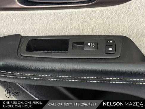 Used 2021 Chrysler Voyager Lxi FWD image 49