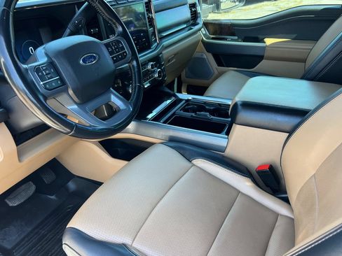 Certified 2023 Ford F250 Lariat w/ Chrome Package AWD/4WD image 11
