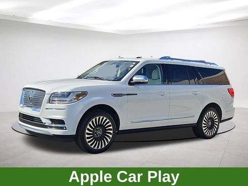 Used 2021 Lincoln Navigator L Black Label w/ Cargo Convenience Package AWD/4WD image 3