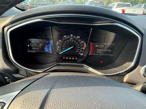 Used 2014 Ford Fusion Titanium FWD image 17