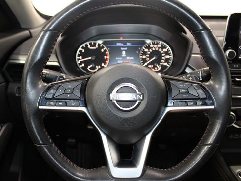 Used 2024 Nissan Altima 2.5 SR image 33