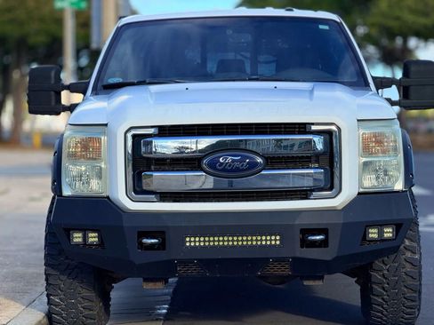 Used 2013 Ford F250 King Ranch w/ King Ranch w/Chrome Pkg image 7