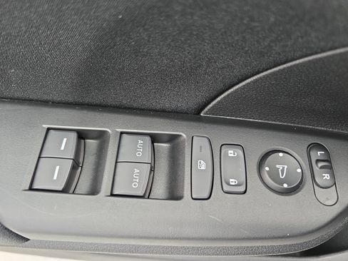 Used 2021 Honda Insight EX image 27