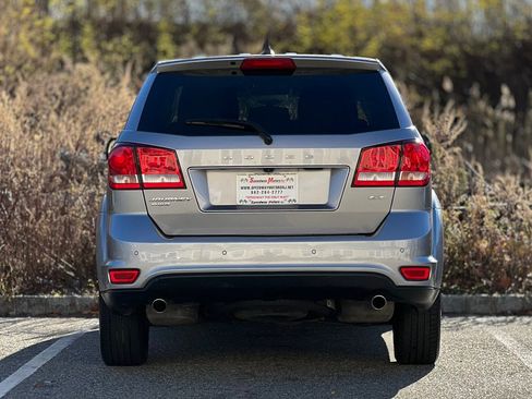 Used 2017 Dodge Journey GT w/ Driver Convenience Group image 7