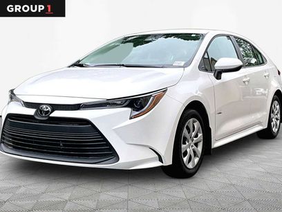 Certified 2025 Toyota Corolla LE