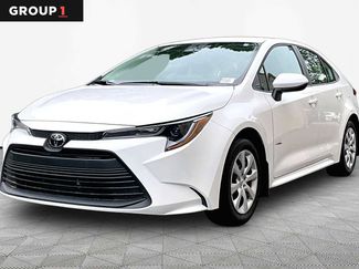 Certified 2025 Toyota Corolla LE FWD video 1
