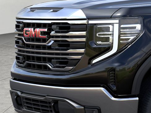 New 2026 GMC Sierra 1500 SLT image 13