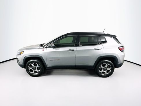 Used 2022 Jeep Compass Trailhawk w/ Trailhawk Elite Group AWD/4WD image 4
