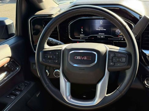 Used 2024 GMC Sierra 3500 SLT w/ SLT Premium Package image 23