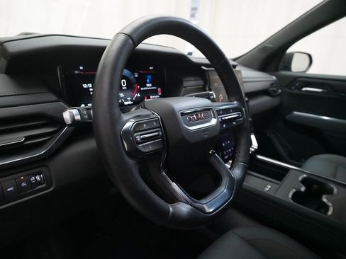 Used 2024 GMC Acadia AT4 AWD/4WD image 8