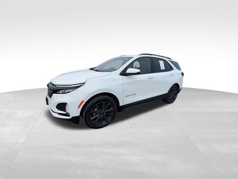 Certified 2024 Chevrolet Equinox RS w/ RS Leather Package image 4