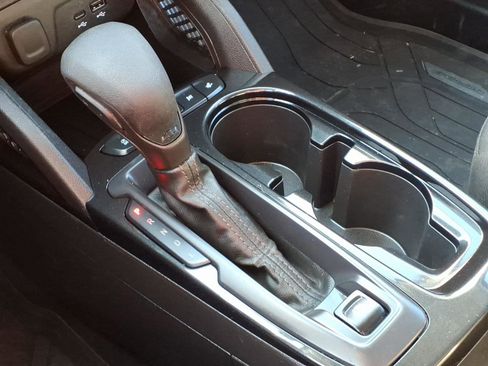 Used 2024 Chevrolet TrailBlazer LS w/ LS Convenience Package image 11