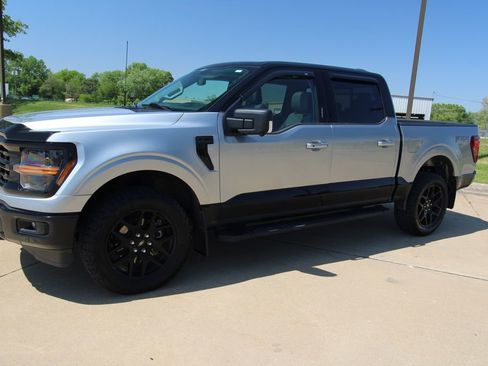 Used 2024 Ford F150 XLT w/ Equipment Group 303A High AWD/4WD image 19
