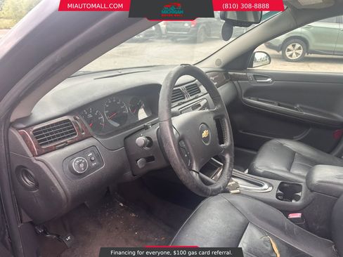 Used 2013 Chevrolet Impala LTZ FWD image 8