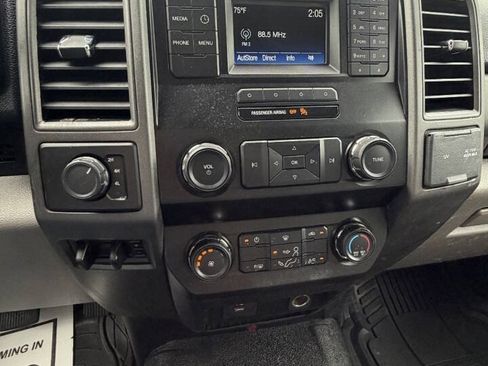 Used 2019 Ford F550 4x4 Regular Cab Super Duty image 36