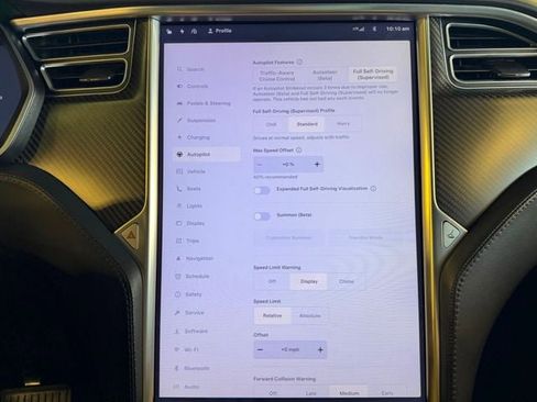 Used 2017 Tesla Model X 75D image 32