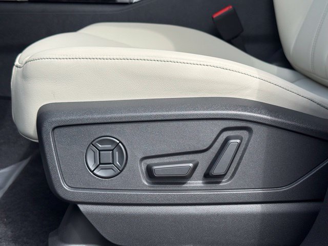 Used 2026 Audi Q5 Premium Plus AWD/4WD image 14