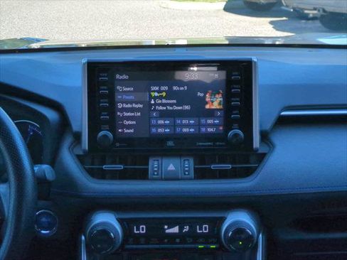 Certified 2020 Toyota RAV4 XSE w/ XSE Grade Weather Package AWD/4WD image 17