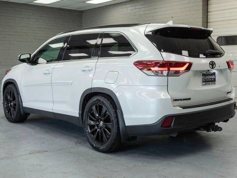 Used 2019 Toyota Highlander SE AWD/4WD image 36