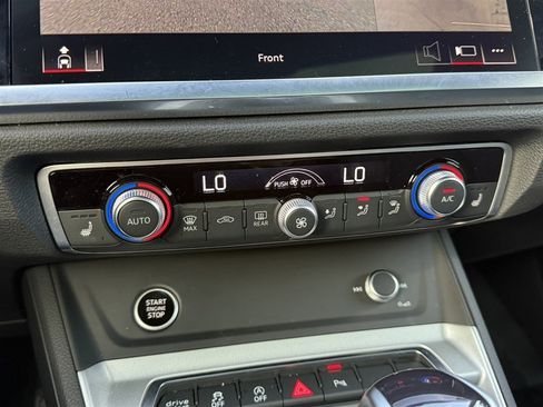 Used 2023 Audi Q3 2.0T Premium Plus w/ Premium Plus Package image 36