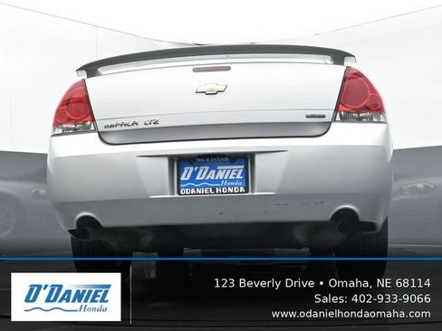 Used 2014 Chevrolet Impala LTZ FWD image 11