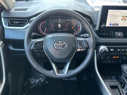 Used 2024 Toyota RAV4 XLE w/ Convenience Package FWD image 13