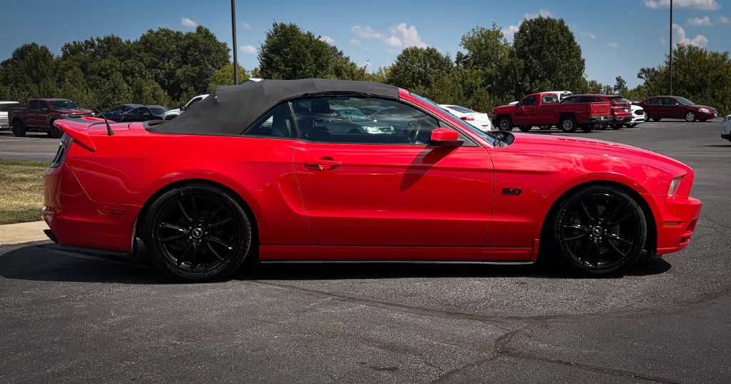 Used 2013 Ford Mustang GT w/ Brembo Brake Pkg RWD image 19